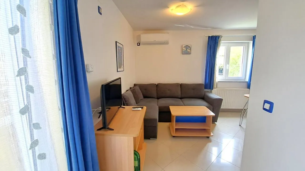 Apartments Kay Baška Kroatien