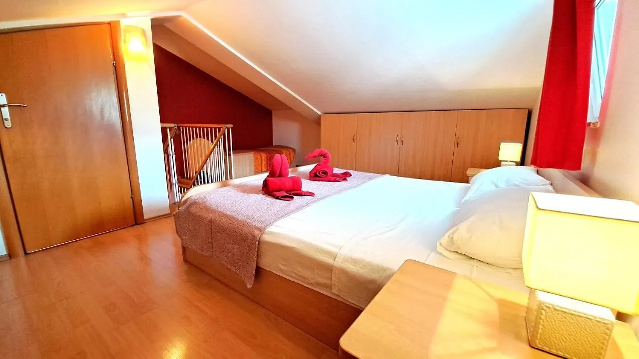 Apartments Kay Baška