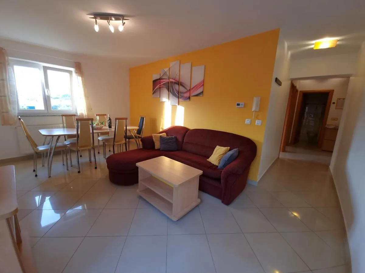 Apartments Kay Baška
