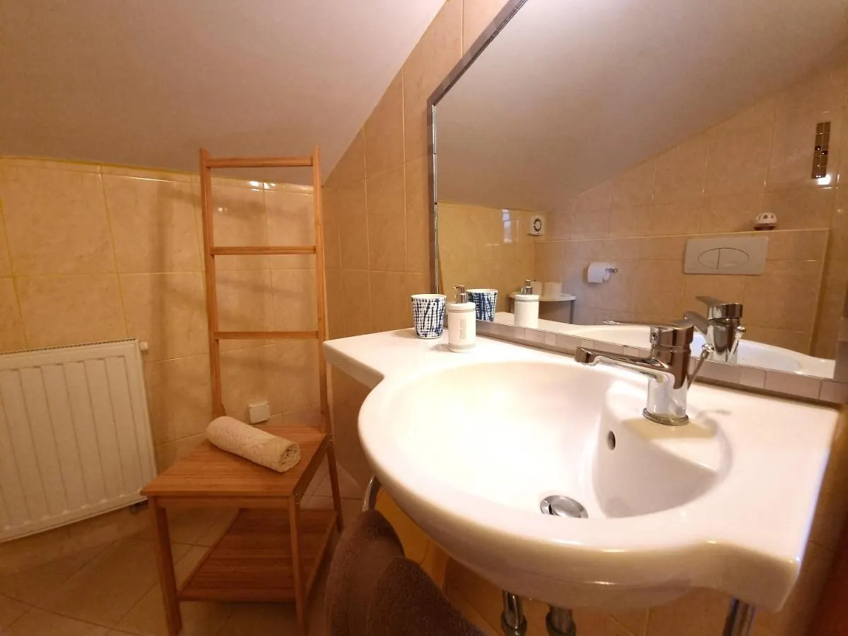 Apartments Kay Baška Kroatien