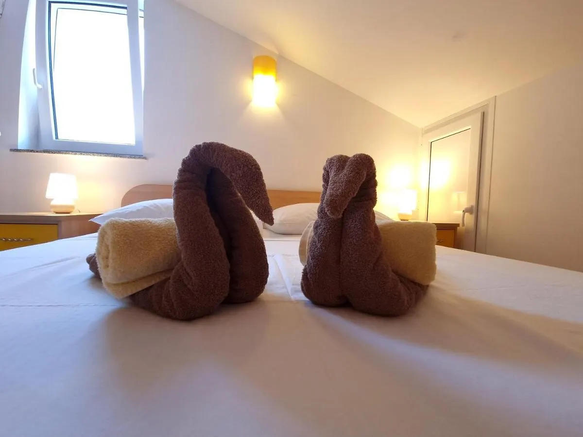 Apartments Kay Baška